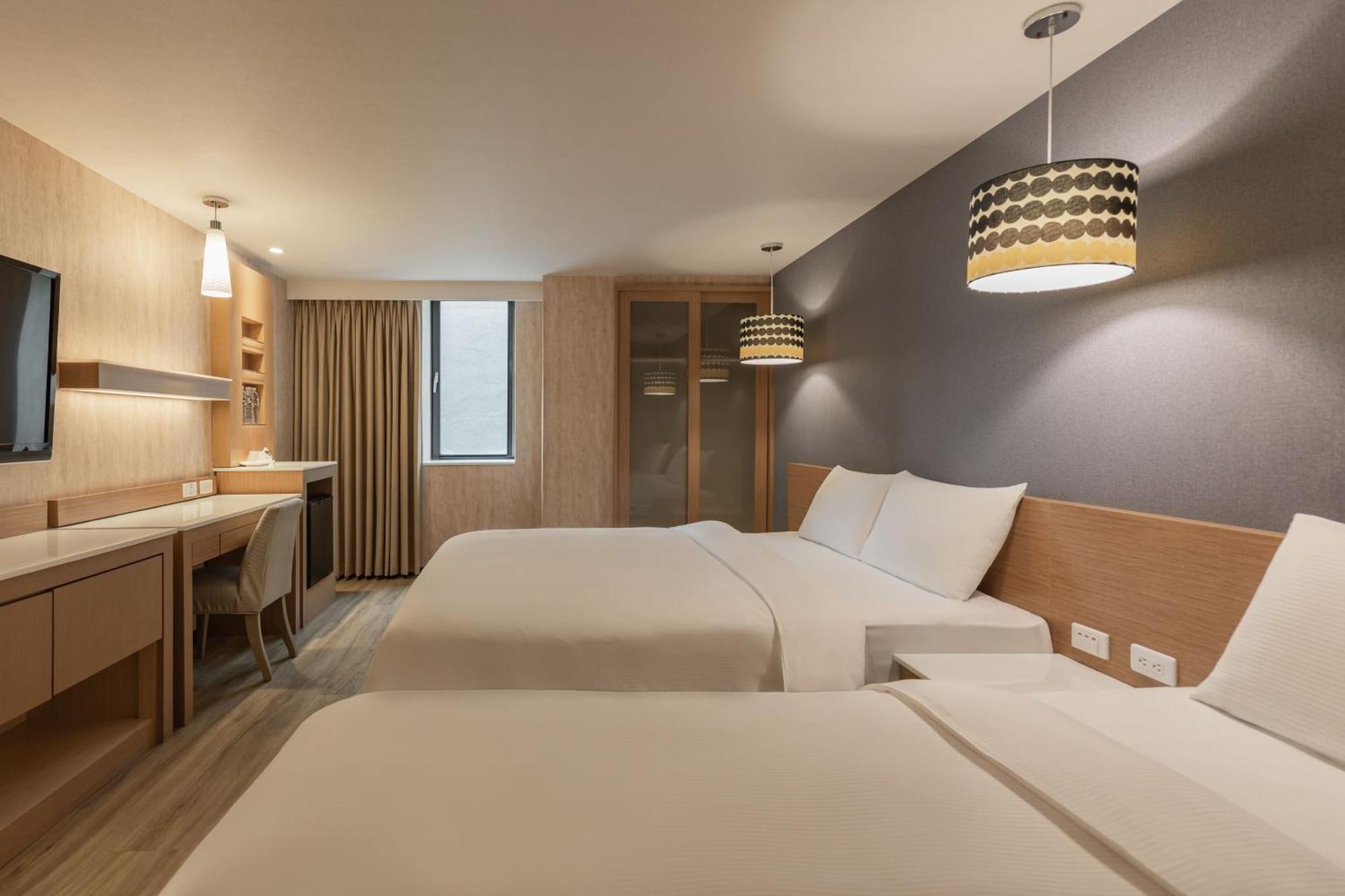 Kindness Hotel - Tainan Chihkan Tower Rum bild